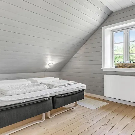 Сasa de vacaciones Beautiful In Nexo With Wifi Bodilskirke